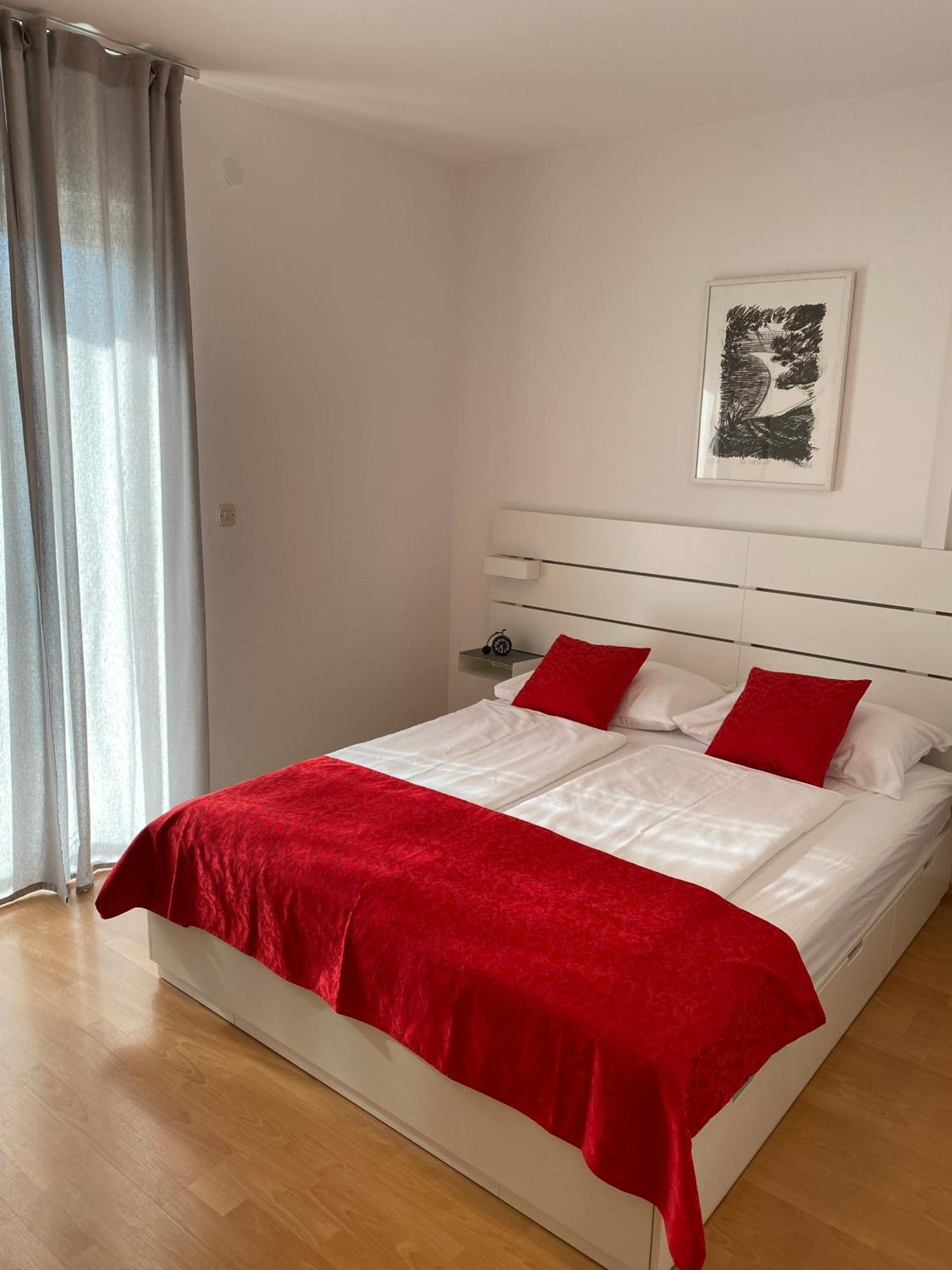 Villa Jasmin Bol Ngoại thất bức ảnh
