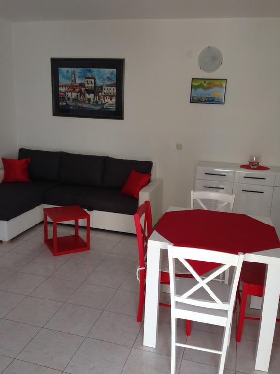Villa Jasmin Bol Ngoại thất bức ảnh