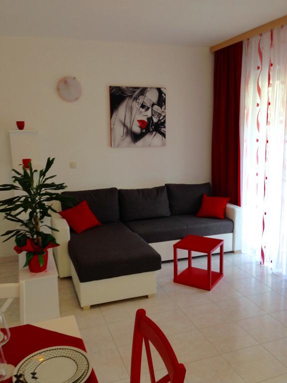 Villa Jasmin Bol Ngoại thất bức ảnh