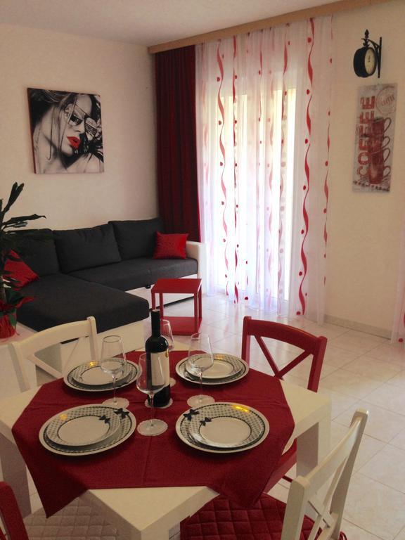 Villa Jasmin Bol Ngoại thất bức ảnh