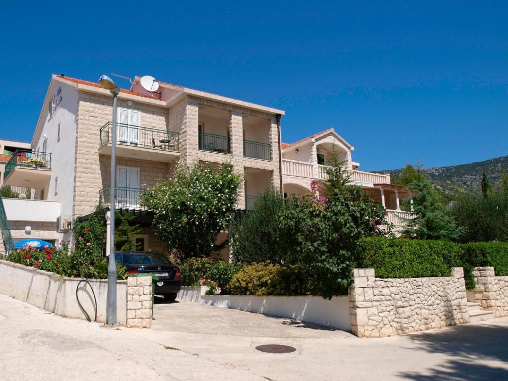 Villa Jasmin Bol Ngoại thất bức ảnh